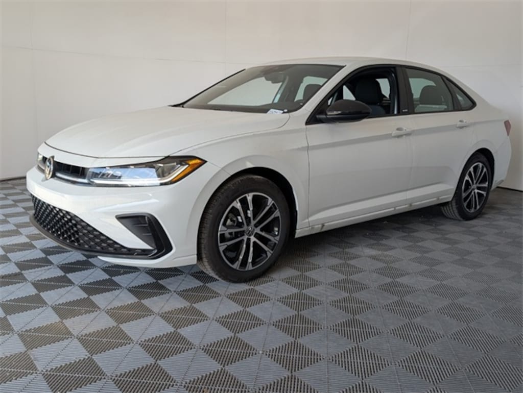 New 2025 Volkswagen Jetta 1.5T Sport Sedan