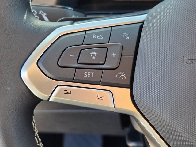 2026 Volkswagen Atlas SE w/Tech - Photo 25