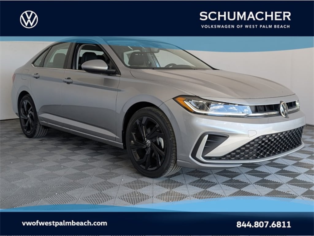 New 2025 Volkswagen Jetta 1.5T SE Sedan