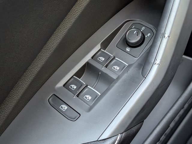 2026 Volkswagen Jetta Sport - Photo 15