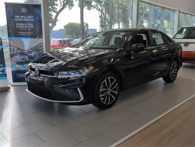 2025 Volkswagen Jetta 1.5T SE photo 4