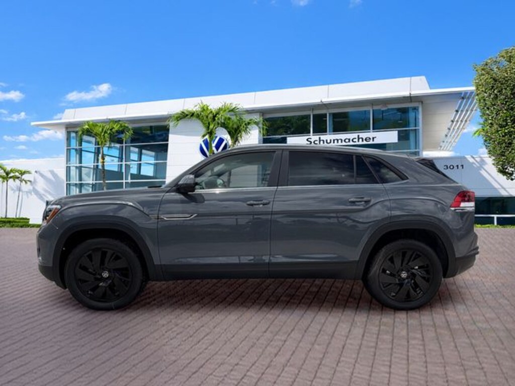 New 2026 Volkswagen Atlas Cross Sport 2.0T SE w/Technology SUV