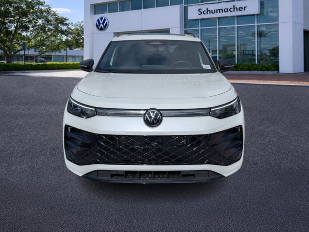 New 2026 Volkswagen Tiguan 2.0T SE R-Line Black SUV