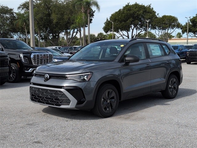 2025 Volkswagen Taos S photo 2