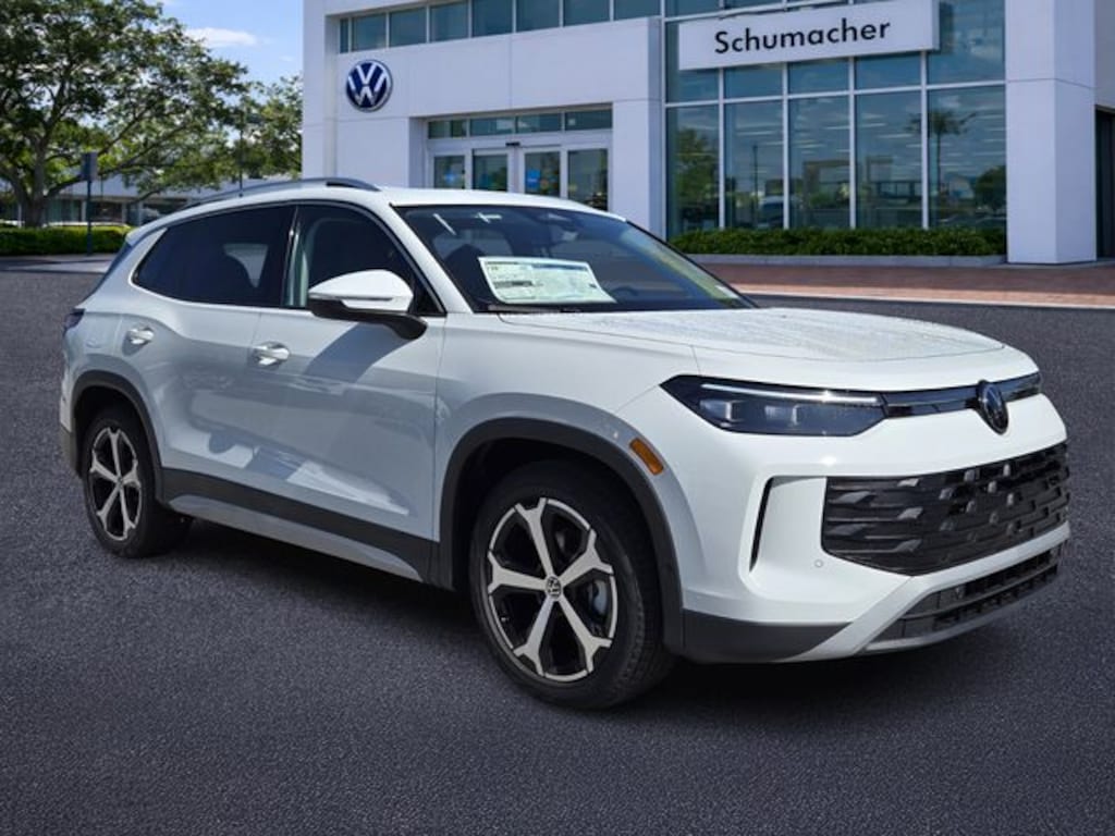 New 2026 Volkswagen Tiguan 2.0T SE SUV