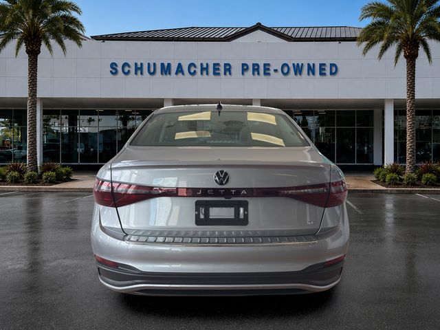2026 Volkswagen Jetta SE - Photo 6