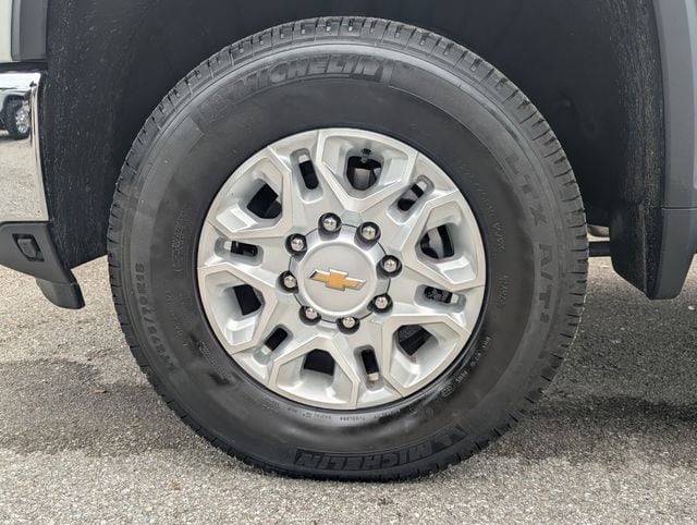 2026 Chevrolet Silverado 2500HD LTZ - Photo 11