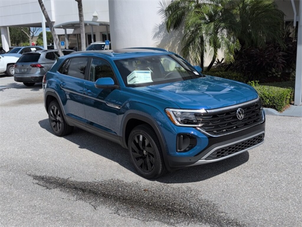 New 2026 Volkswagen Atlas Cross Sport 2.0T SE w/Technology SUV