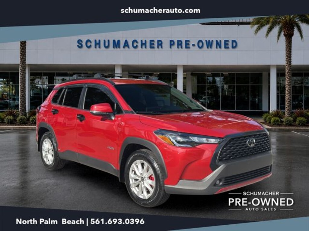 Used 2024 Toyota Corolla Cross LE SUV