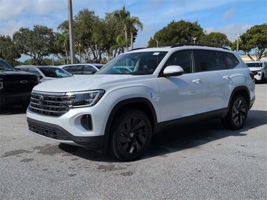 New 2026 Volkswagen Atlas 2.0T SE w/Technology SUV