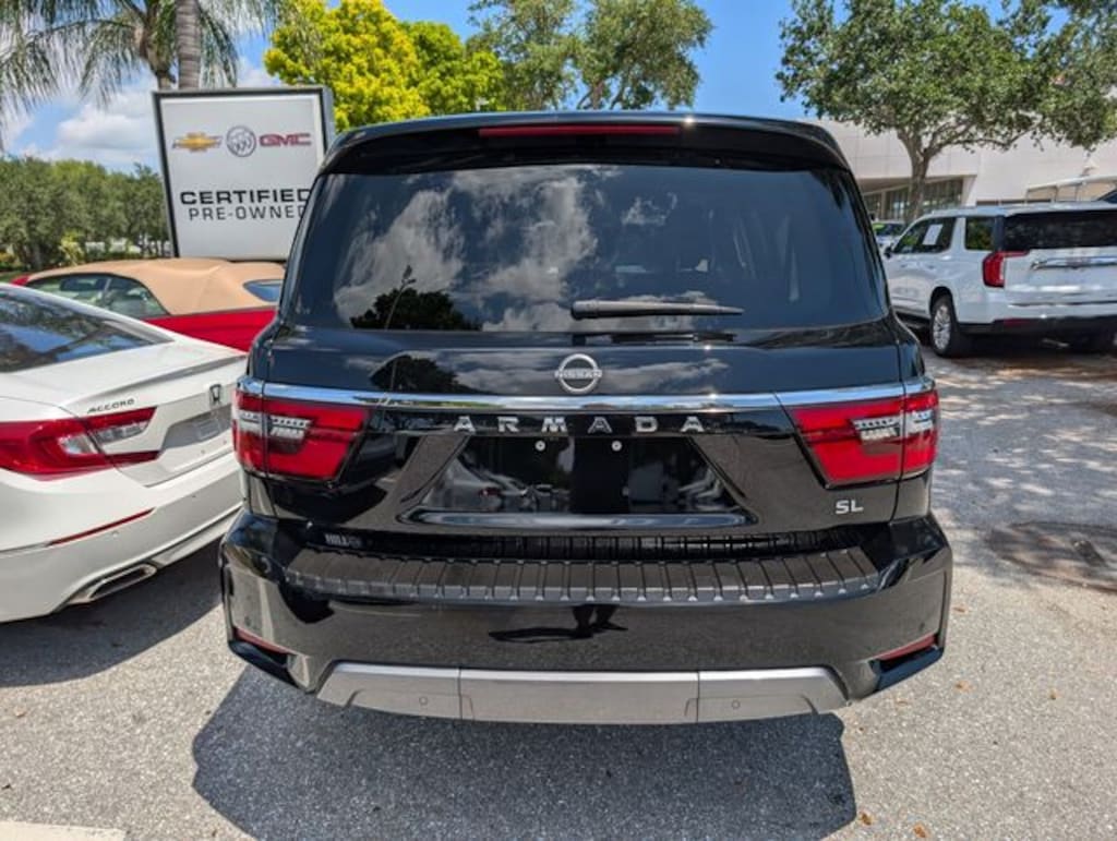 Used 2022 Nissan Armada SL SUV