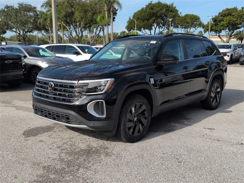 New 2026 Volkswagen Atlas 2.0T SE w/Technology SUV