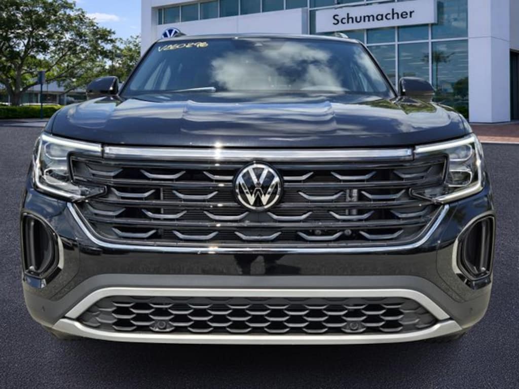 New 2026 Volkswagen Atlas Cross Sport 2.0T SE w/Technology SUV