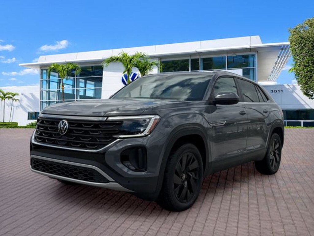 New 2026 Volkswagen Atlas Cross Sport 2.0T SE w/Technology SUV
