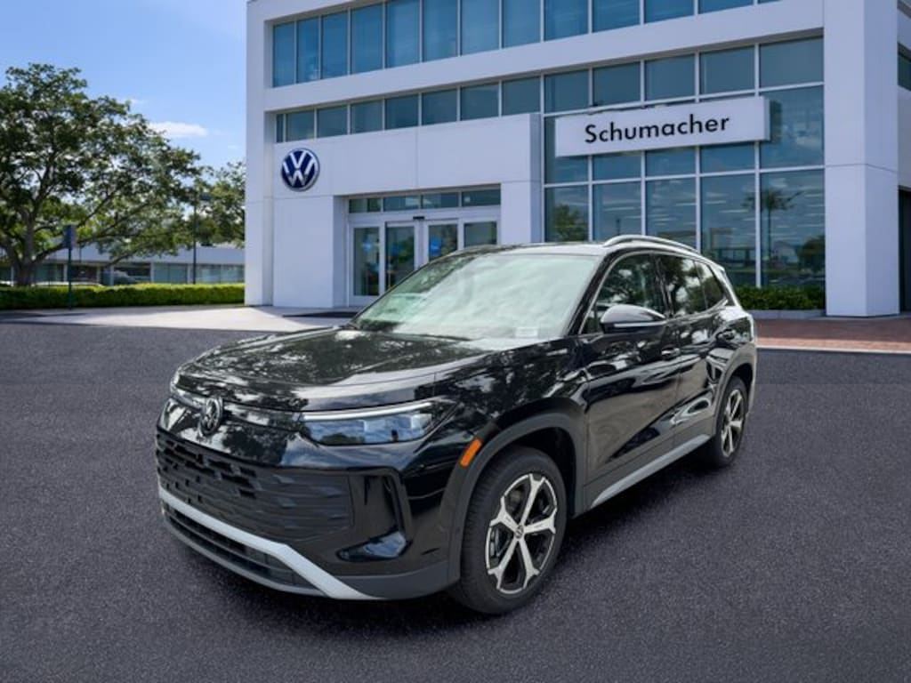 New 2026 Volkswagen Tiguan 2.0T SE SUV