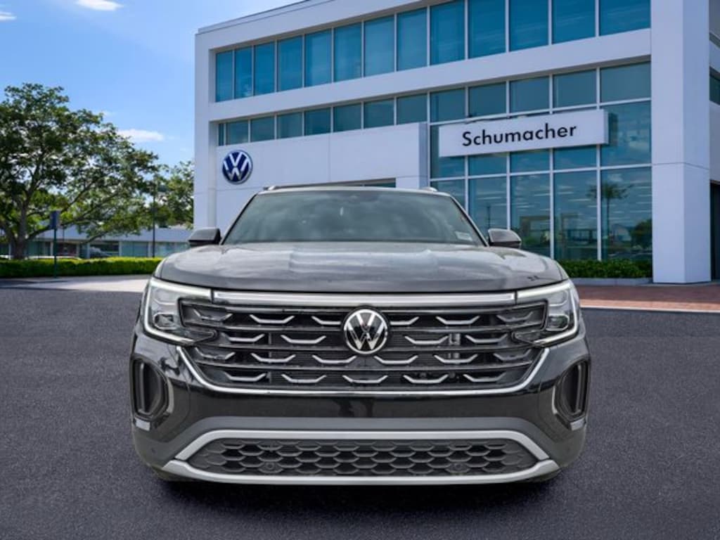 New 2026 Volkswagen Atlas Cross Sport 2.0T SE w/Technology SUV
