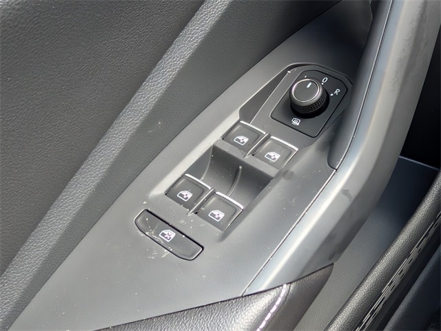 2026 Volkswagen Jetta 1.5T S photo 4