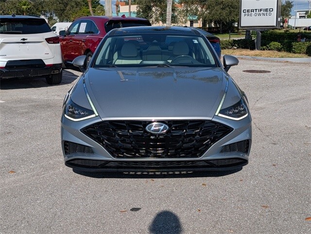 2020 Hyundai Sonata Limited photo 3