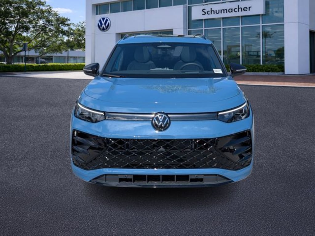 New 2026 Volkswagen Tiguan 2.0T SE R-Line Black SUV