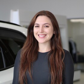 Staff member Samantha Cole from ID_670edc