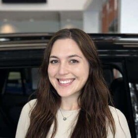 Staff member Samantha Cole from ID_670edc