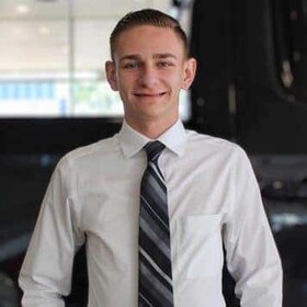 Staff member Logan Anderson from ID_6fddfa