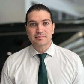 Staff member Juan Diaz from ID_6fddfa