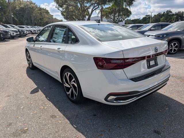 2026 Volkswagen Jetta SEL - Photo 12