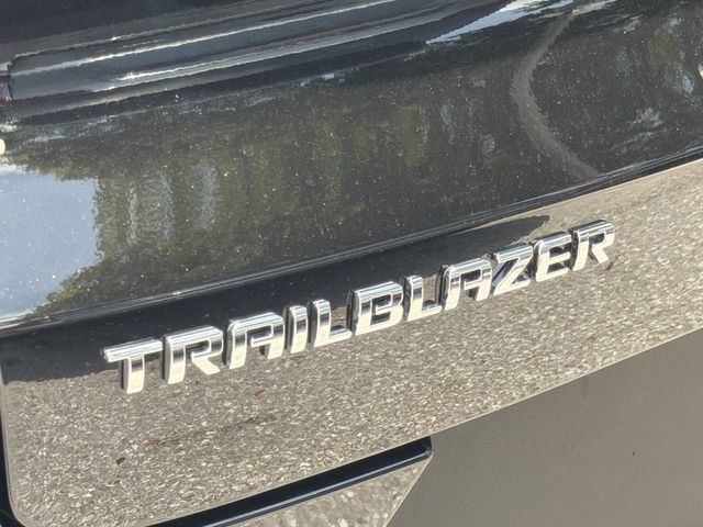 2023 Chevrolet TrailBlazer LS - Photo 10
