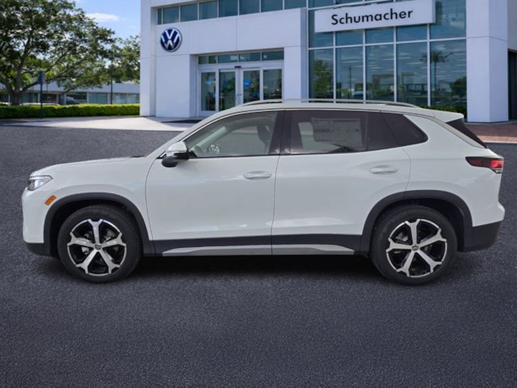 New 2026 Volkswagen Tiguan 2.0T SE SUV