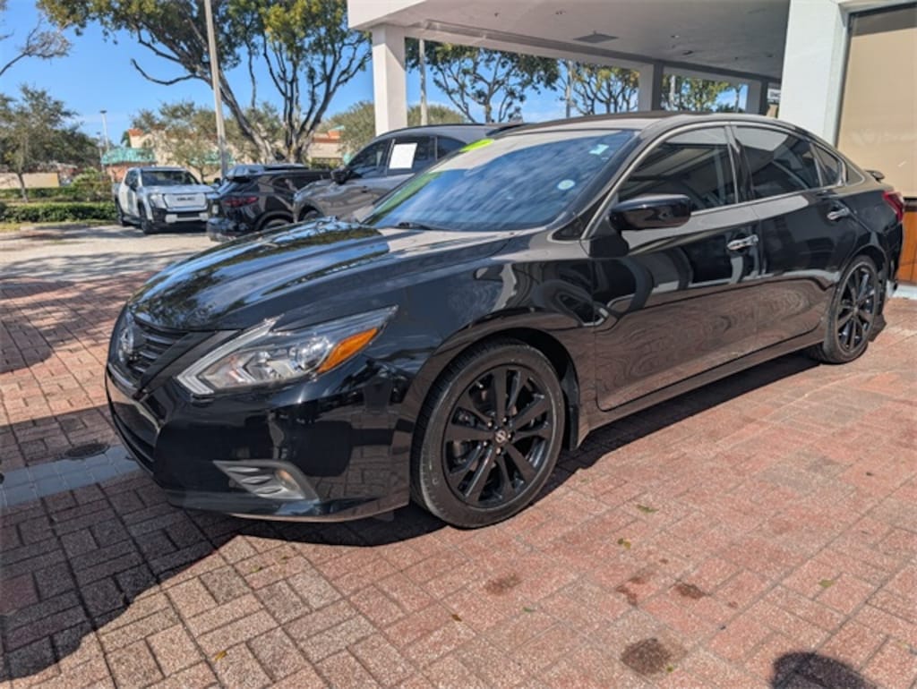Used 2018 Nissan Altima 2.5 SR Sedan