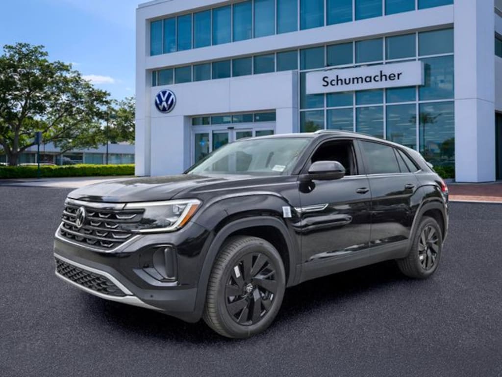 New 2026 Volkswagen Atlas Cross Sport 2.0T SE w/Technology SUV
