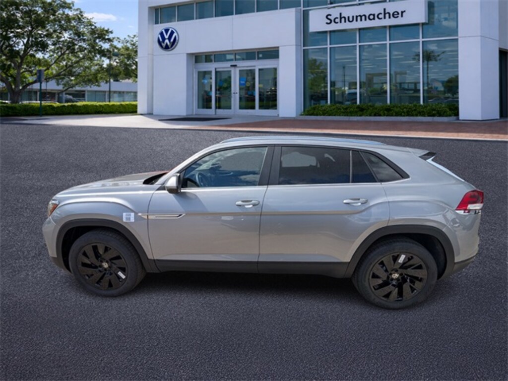 New 2026 Volkswagen Atlas Cross Sport 2.0T SE w/Technology SUV