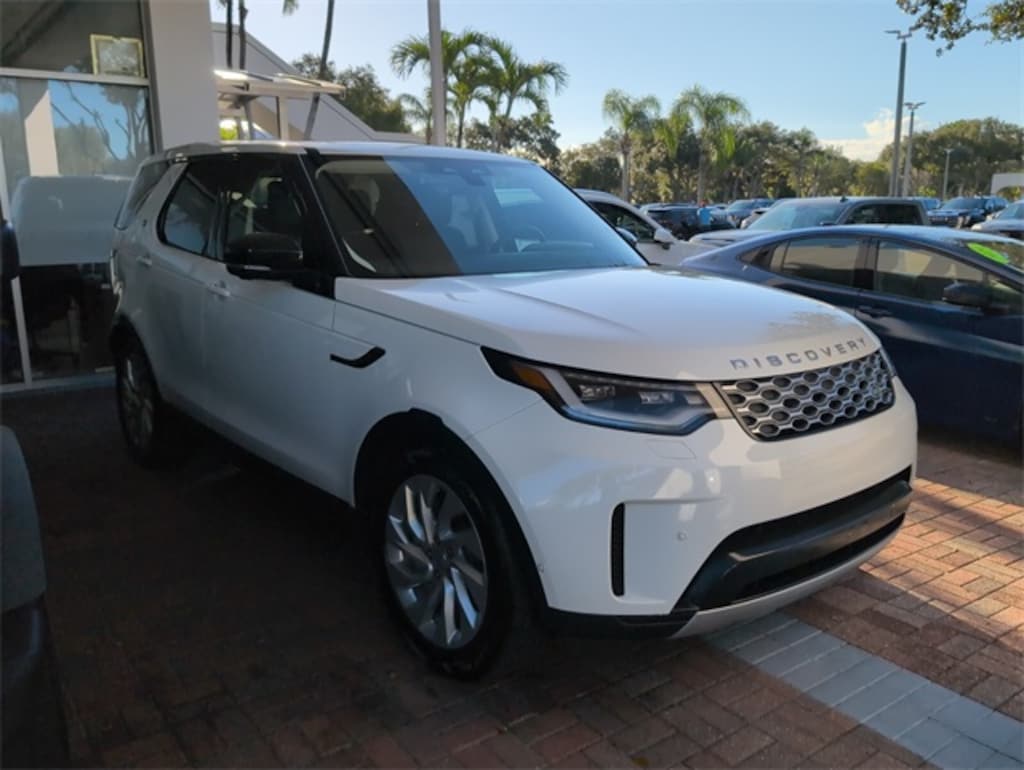 Used 2024 Land Rover Discovery P300 S SUV