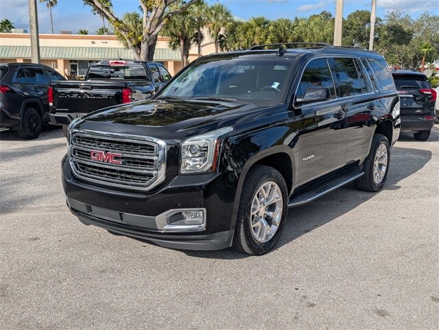 2019 Gmc Yukon SLE photo 4