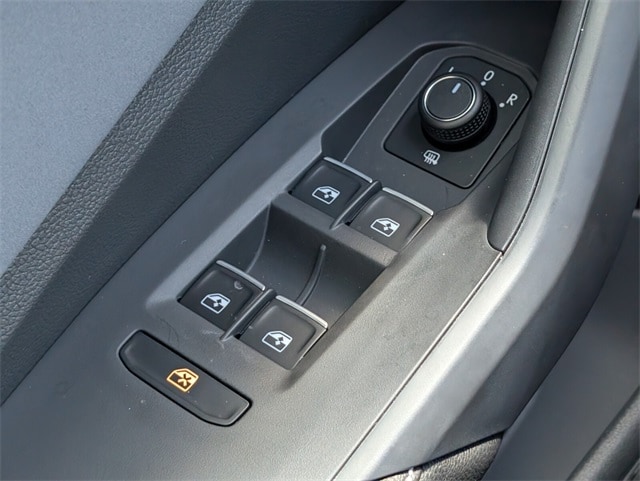 2026 Volkswagen Jetta 1.5T SE photo 4