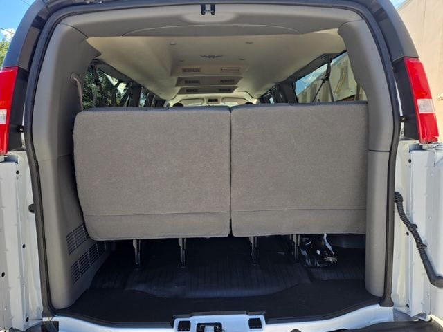 2025 Chevrolet Express Passenger LS - Photo 11