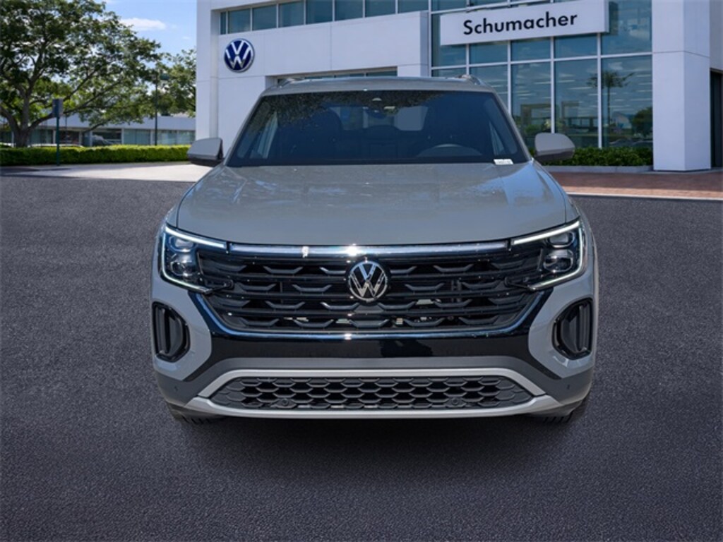 New 2026 Volkswagen Atlas Cross Sport 2.0T SE w/Technology SUV