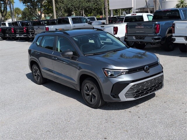 2025 Volkswagen Taos S photo 2