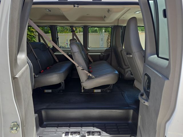 2025 Chevrolet Express Passenger LS - Photo 12