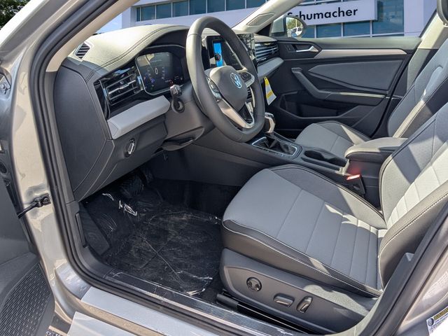 2026 Volkswagen Jetta SE - Photo 6