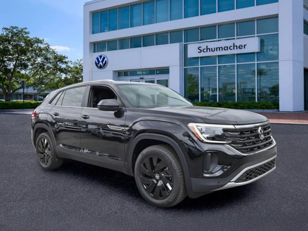New 2026 Volkswagen Atlas Cross Sport 2.0T SE w/Technology SUV