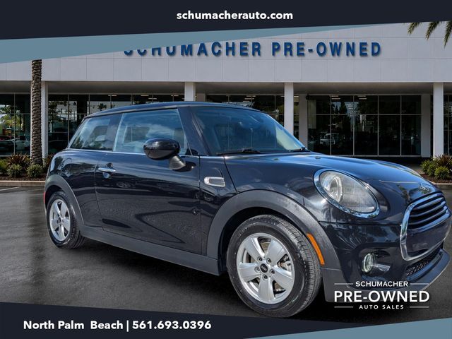 2021 MINI Hardtop's photo
