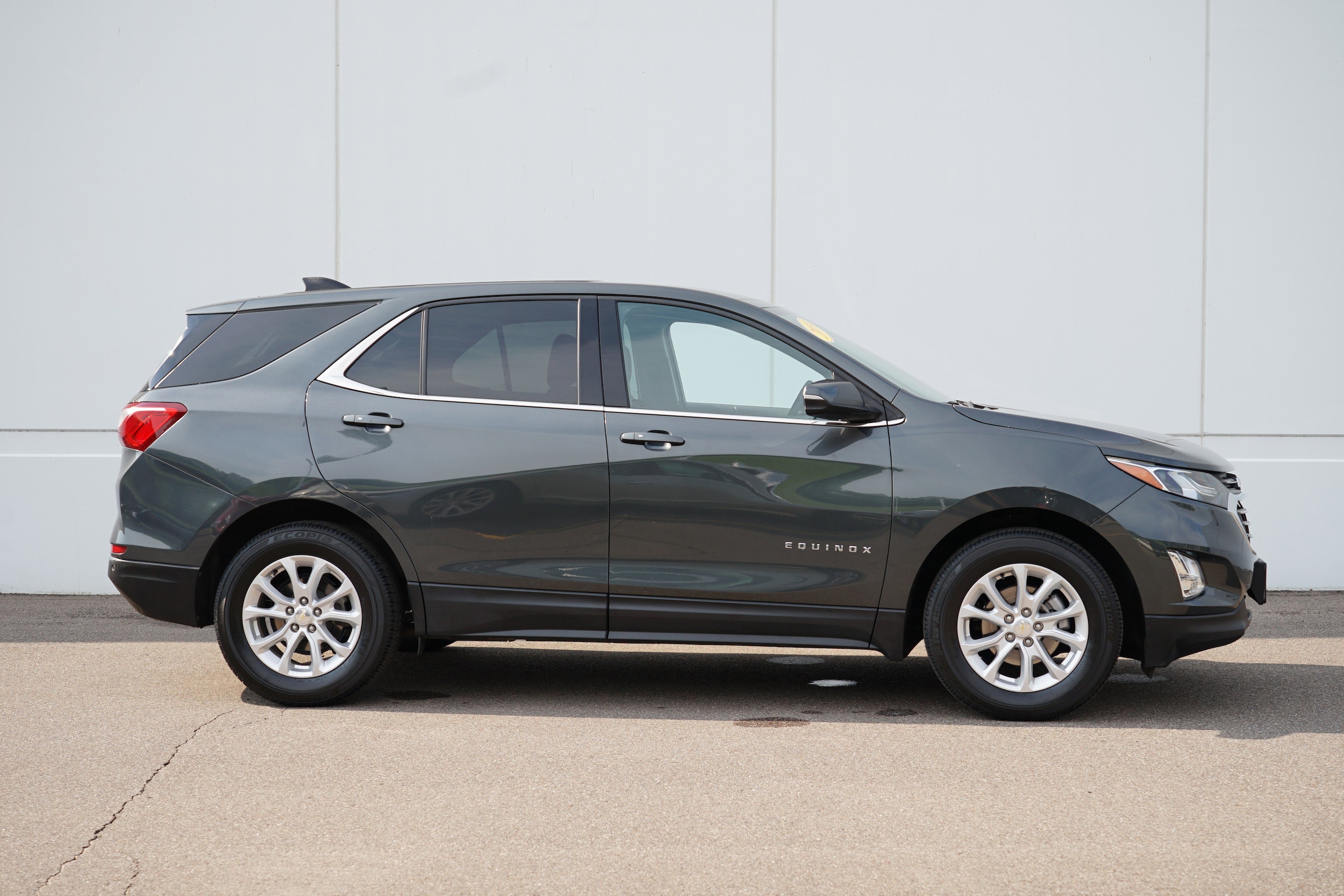 Used 2019 Chevrolet Equinox LT with VIN 3GNAXKEV7KS519033 for sale in Cold Spring, Minnesota