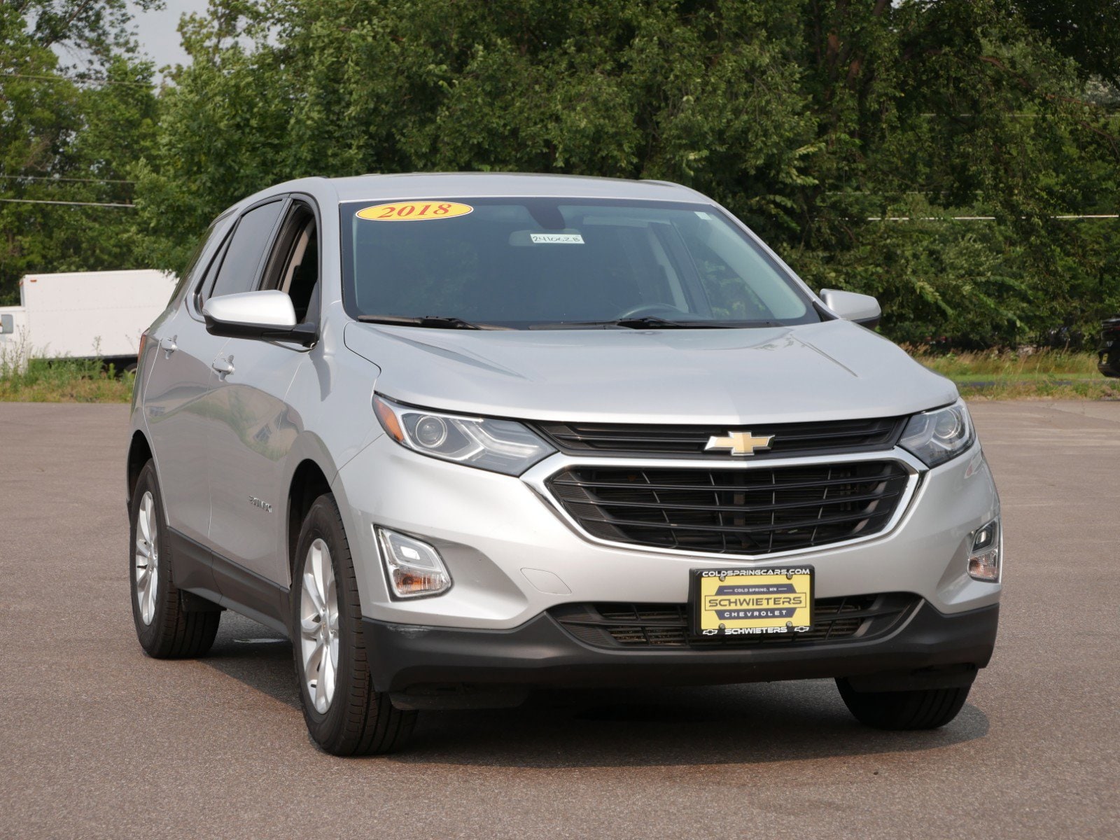Used 2018 Chevrolet Equinox LT with VIN 2GNAXJEV2J6186554 for sale in Cold Spring, Minnesota