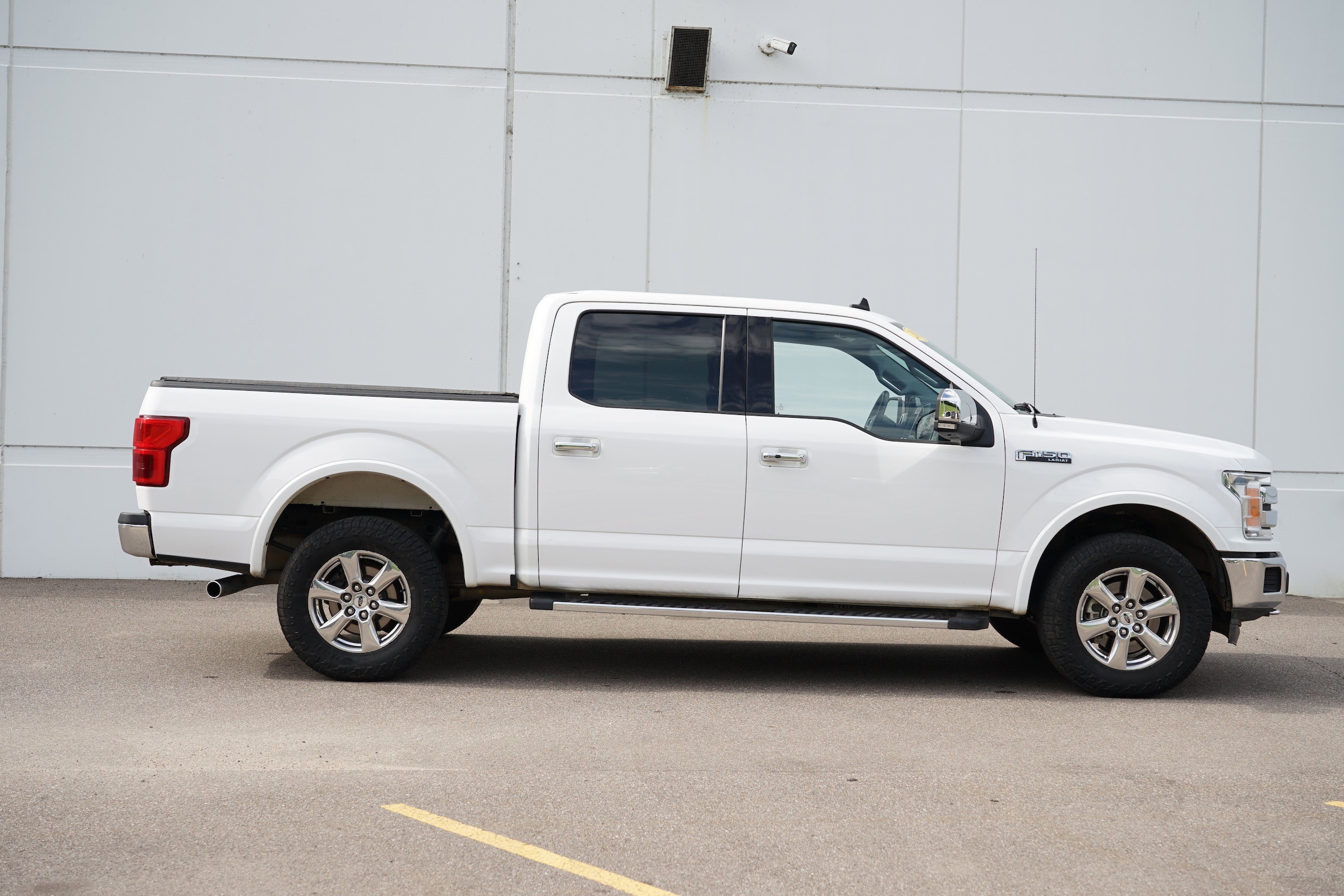 Used 2019 Ford F-150 Lariat with VIN 1FTEW1E42KKF18270 for sale in Cold Spring, Minnesota