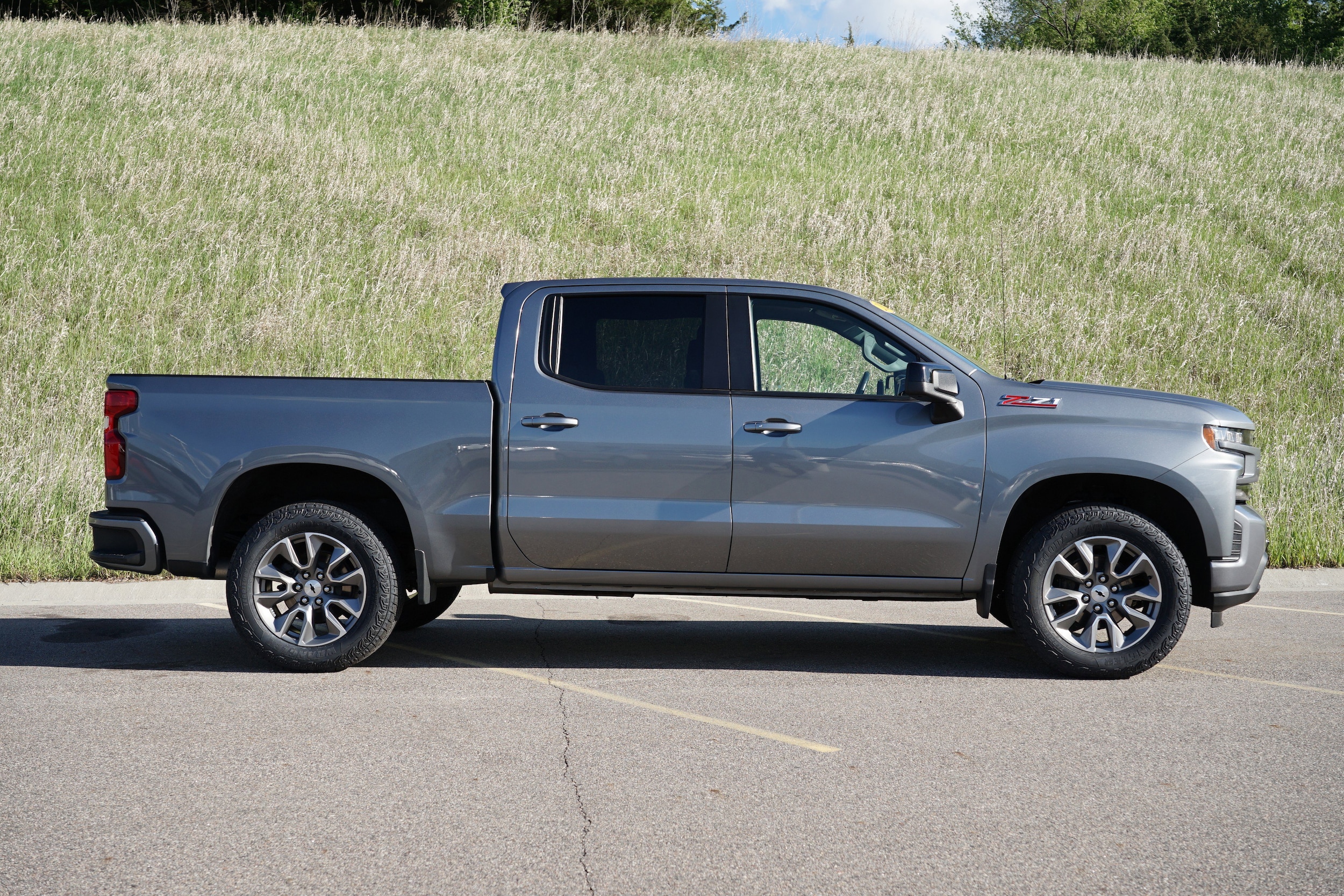 Used 2022 Chevrolet Silverado 1500 Limited RST with VIN 1GCUYEEL2NZ171622 for sale in Cold Spring, Minnesota
