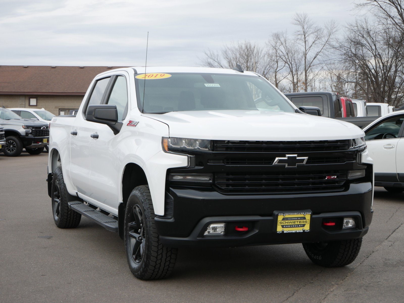 Used 2019 Chevrolet Silverado 1500 LT Trail Boss with VIN 1GCPYFED6KZ145600 for sale in Cold Spring, Minnesota
