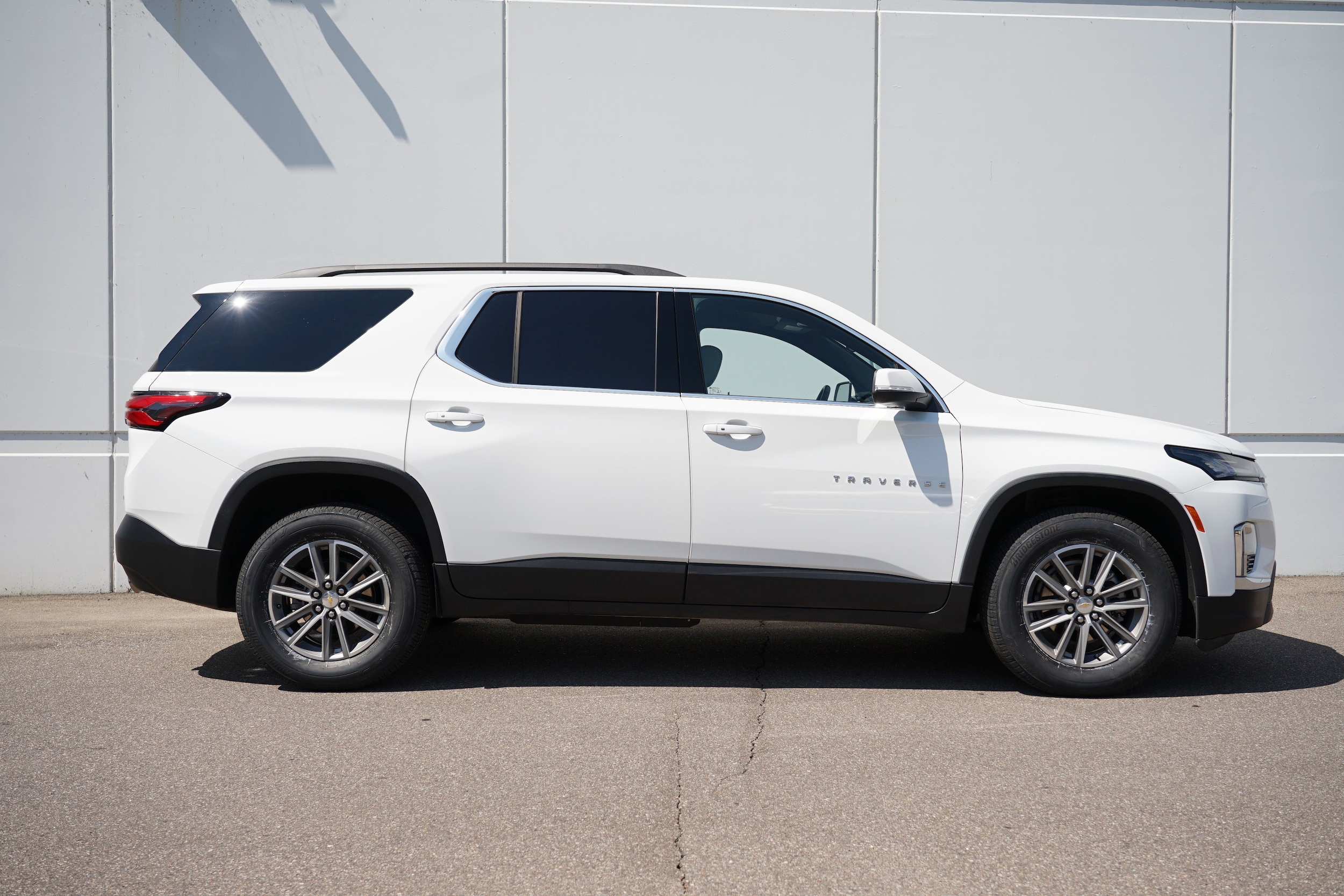Used 2023 Chevrolet Traverse 3LT with VIN 1GNEVHKW9PJ176192 for sale in Cold Spring, Minnesota
