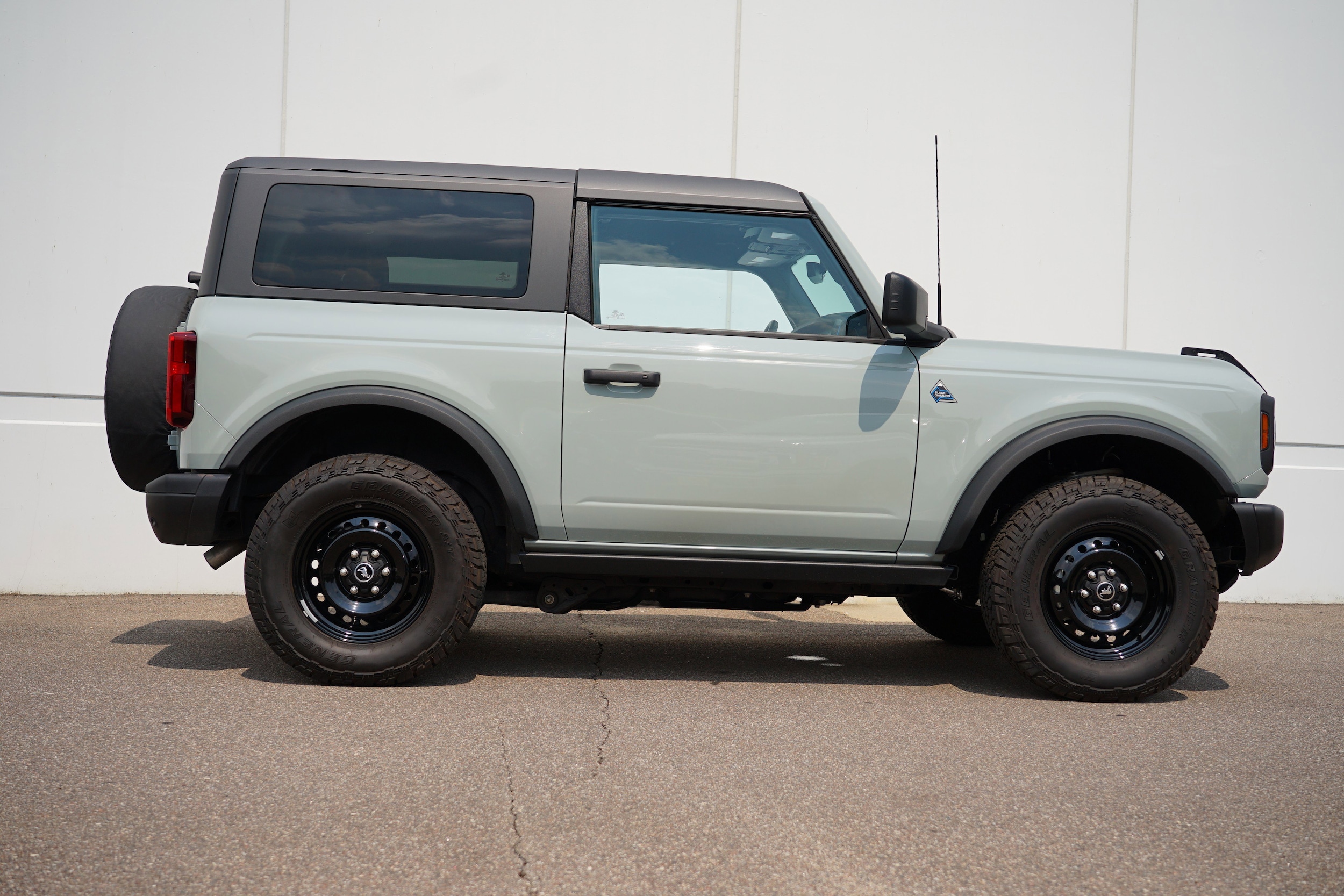 Used 2023 Ford Bronco 2-Door Base with VIN 1FMDE5CH9PLB55037 for sale in Cold Spring, Minnesota